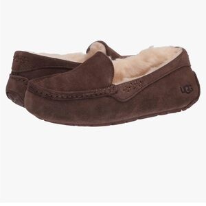Like New UGG Women's Ansley Slipper; Size 10